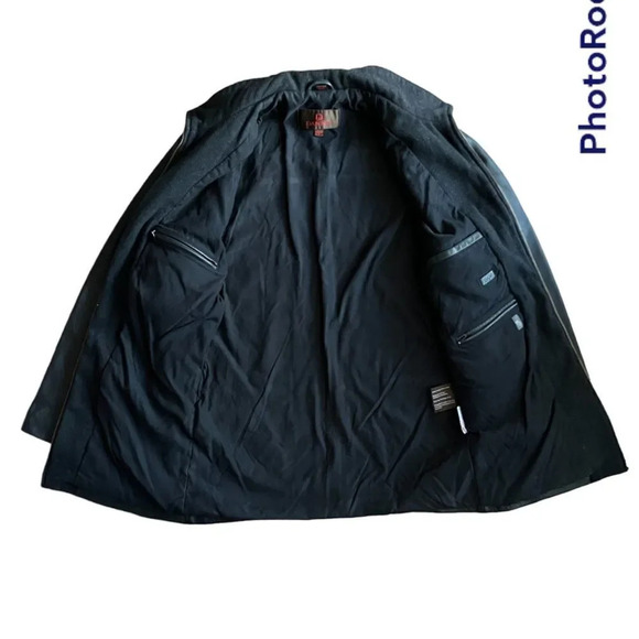 Danier Leather Jacket - Picture 5 of 11